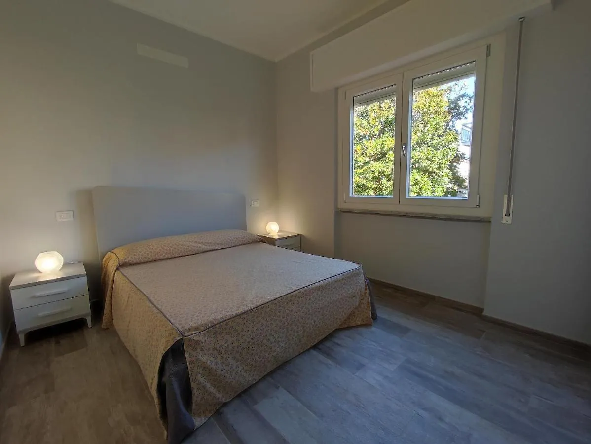Casa Violina Apartment Lido di Camaiore 0*,